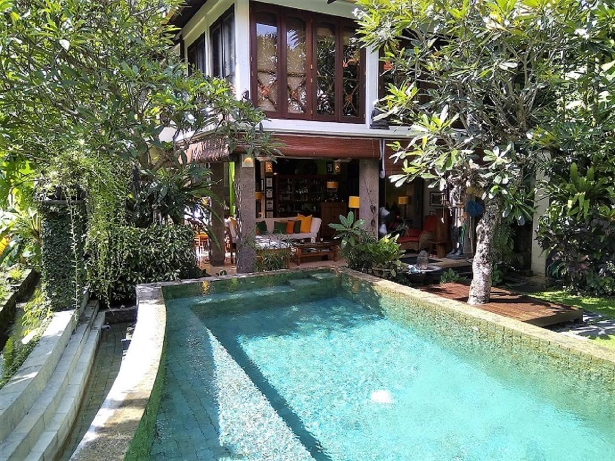 Umah Watu Villas Seminyak Buitenkant foto