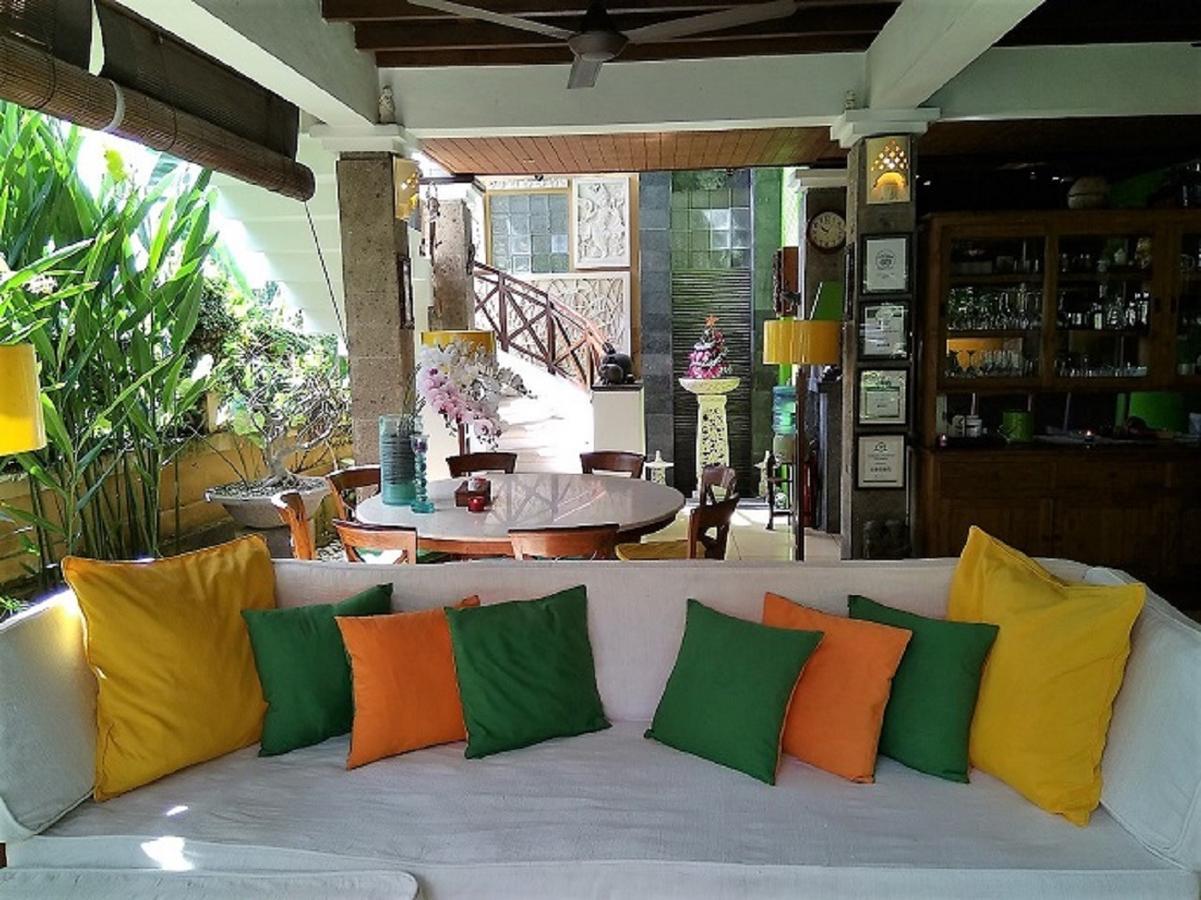 Umah Watu Villas Seminyak Buitenkant foto