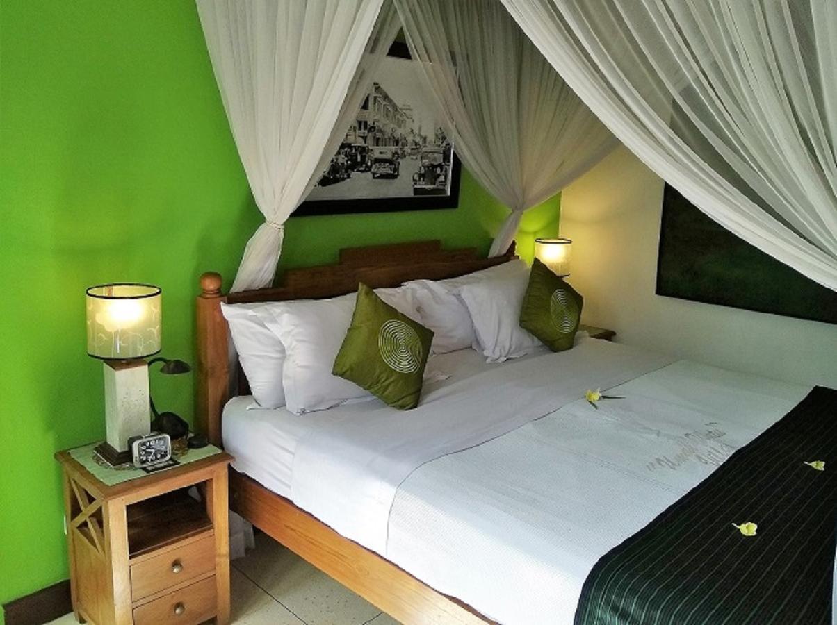 Umah Watu Villas Seminyak Buitenkant foto