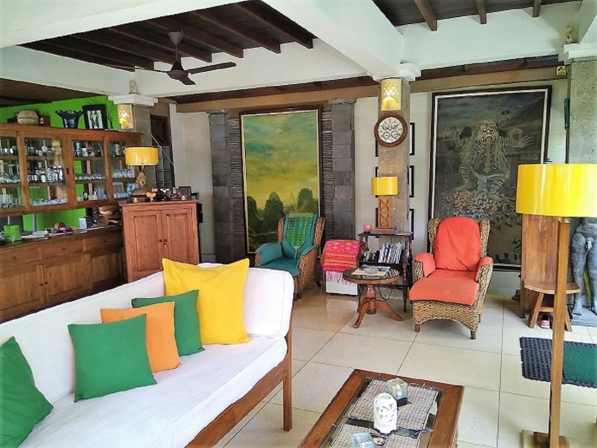 Umah Watu Villas Seminyak Buitenkant foto