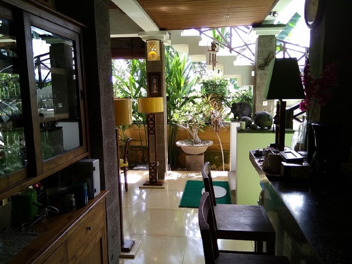 Umah Watu Villas Seminyak Buitenkant foto