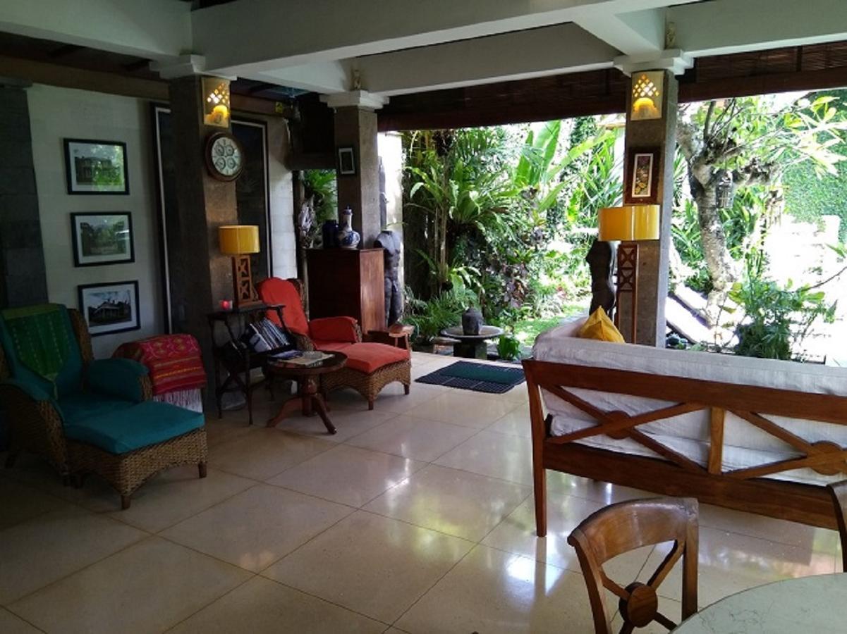 Umah Watu Villas Seminyak Buitenkant foto