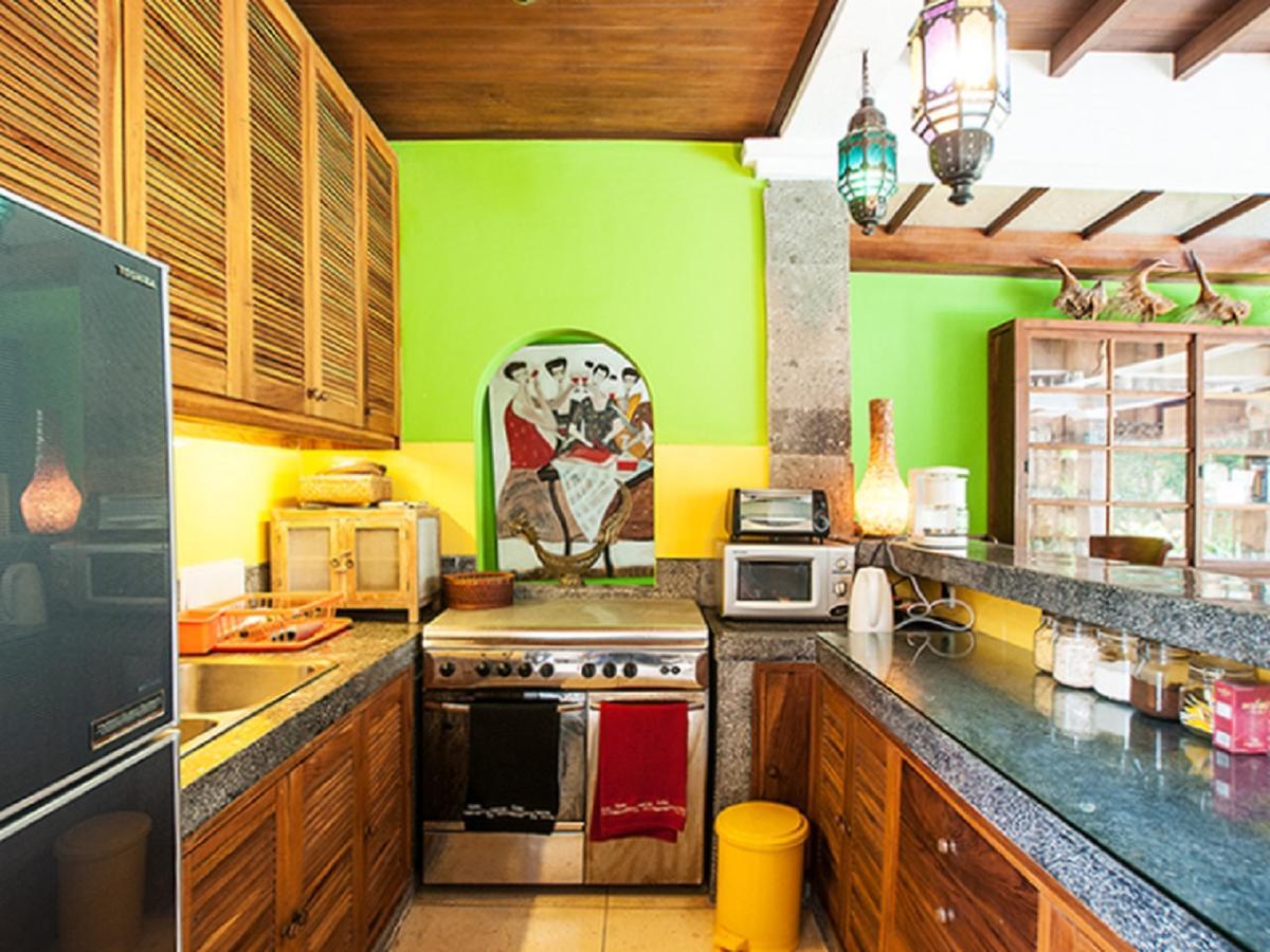 Umah Watu Villas Seminyak Buitenkant foto